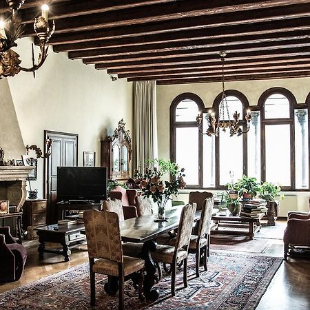 Palazzo Altinate - Note Di Piano Apartamento Pádua Quarto foto