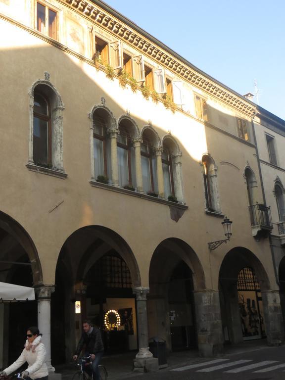 Palazzo Altinate - Note Di Piano Apartamento Pádua Quarto foto